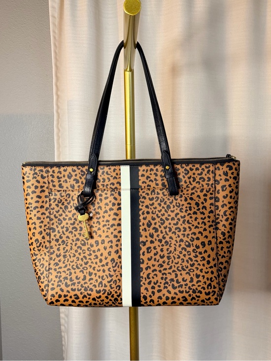Fossil Handbags - Fossil Rachel Leopard Print Tote with Black Straps and Cream Center Stripe